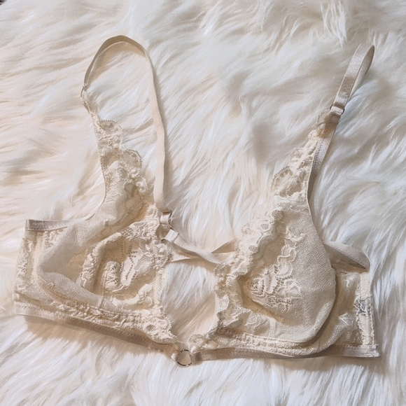 Urban Outfitters Other - Urban Outfitters Lace Cream Bralette